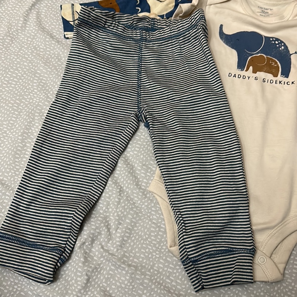 NWT Carter’s baby Set of three one pants and tow tops  size 12 Months - Picture 10 of 15